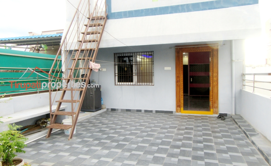 TUDA Approved 30 Anks G + 1 + Pent House East Facing Resale #HouseforSale in #Tiruchanur, #Tirupati